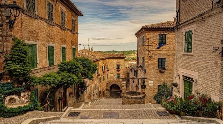 Le Rondini Daire Corinaldo Dış mekan fotoğraf